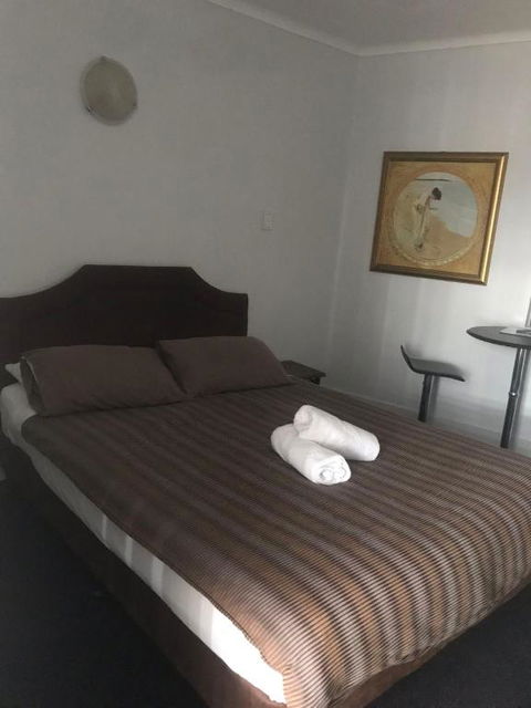 The Flinders Hotel Motel Port Augusta - Darwin Holiday 2
