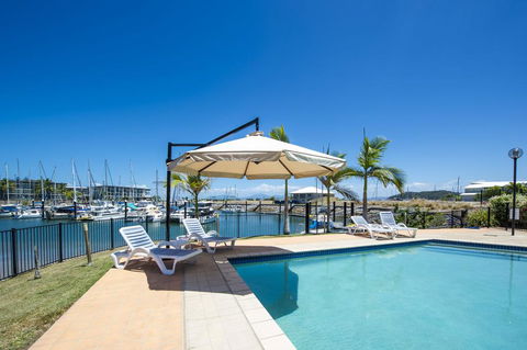 Beachside Apartment 13 - Darwin Holiday 3