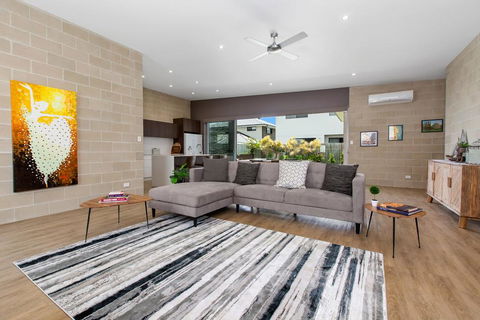 BEACHSIDE HAVEN - Darwin Holiday 1