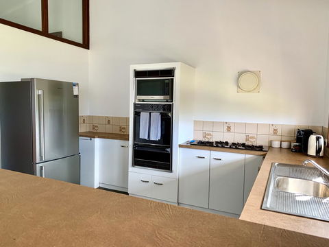 Beachside House - Darwin Holiday 2