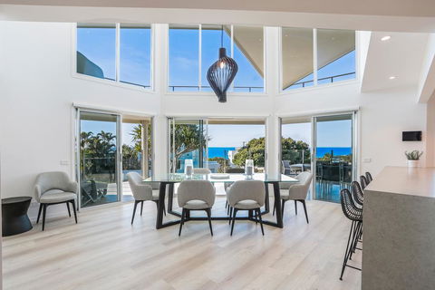 Beachside Luxury, Sunrise Beach - Darwin Holiday 3