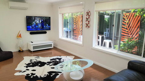 Beachside Villa Ettalong Beach - Darwin Holiday 0