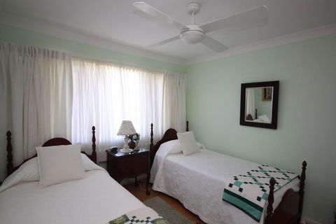 BEACHVIEW - 14 Second Ave , Bonny Hills - Darwin Holiday 2