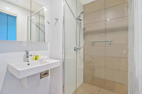 Beau Monde Apartments Newcastle - Horizon Newcastle Beach - Darwin Holiday 1