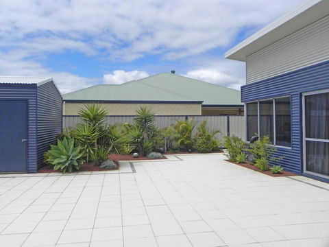 Beautifully Appointed Large Family Home - Darwin Holiday 2