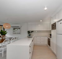 BEAUTIFULLY RENOVATED OCEANSIDE APARTMENT