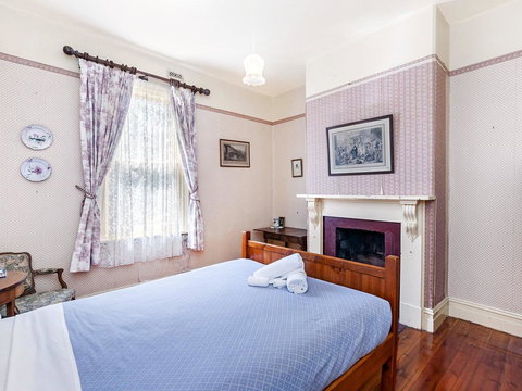 Beauvais - Darwin Holiday 3