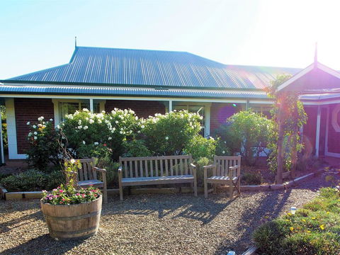 Bed & Breakfast At Tiffany's - Darwin Holiday 0