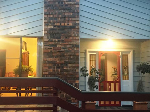 Bed And Breakfast At Kiama - Darwin Holiday 3