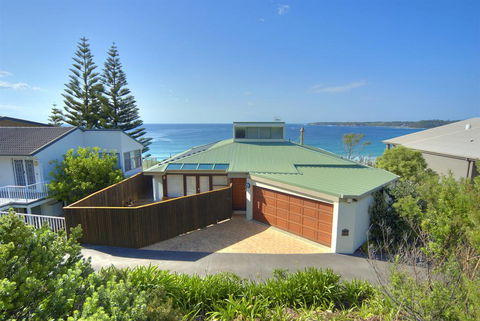 BEDARRA, MOLLYMOOK BEACH - Darwin Holiday 1