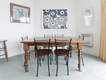 Beehive 14 - Darwin Holiday 2