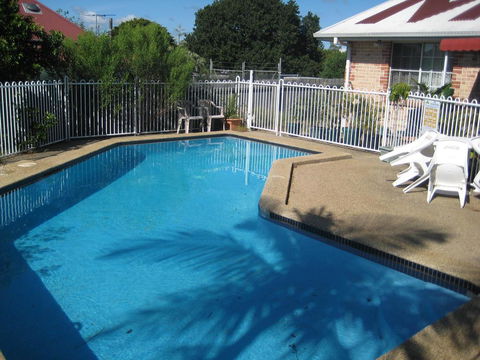 Beenleigh Village Motel - Darwin Holiday 1