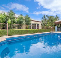 BEL MIREN - ESSINGTON - Darwin Holiday