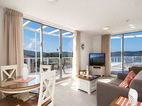 Bella Mare - 2 Bedroom Ocean View Terrace Apt - Darwin Holiday 0