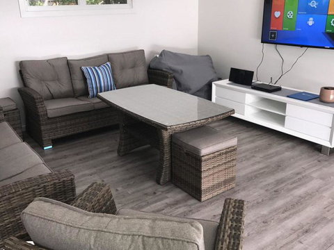 Bella On Boreen - Darwin Holiday 3