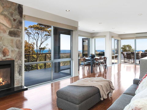 Bella Vista - Simply Stunning, Amazing Panoramic Bay Views! - Darwin Holiday 2