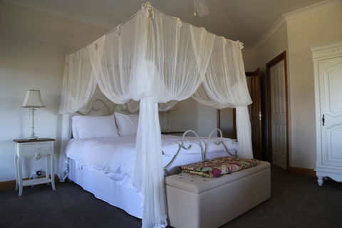 BellbirdHill Bed & Breakfast - Darwin Holiday 3