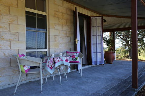 BellbirdHill Bed & Breakfast - Darwin Holiday 1