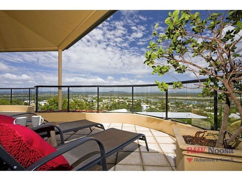 Belle De Jour U5 - Darwin Holiday 1