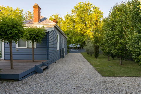 Belmont At Beechworth 2 Bedrooms, 2 Bathrooms, 2 Couples - Darwin Holiday 3