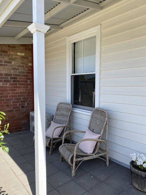 Bendigo Inner City Cottage - Darwin Holiday 0