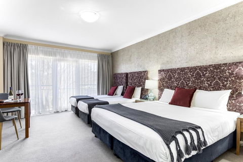 Berry Village Boutique Motel - Darwin Holiday 1