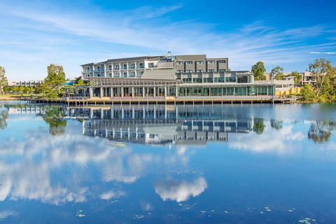 Best Western Plus North Lakes Hotel - Darwin Holiday 0