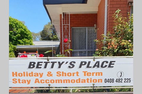 Betty's Place - Darwin Holiday 0