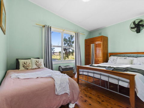 Between 2 Beaches - Comfortable Private Sanctuary - Darwin Holiday 1