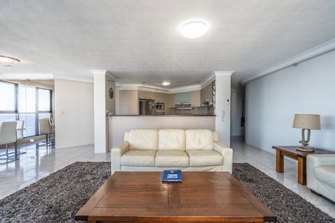 Biarritz Apartments - Darwin Holiday 3