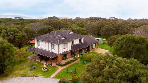 Big Grove Bed & Breakfast - Darwin Holiday 0