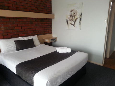 Big Valley Lakeside Paradise Motor Inn - Darwin Holiday 3