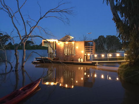 Bill's Boathouse - Darwin Holiday 0
