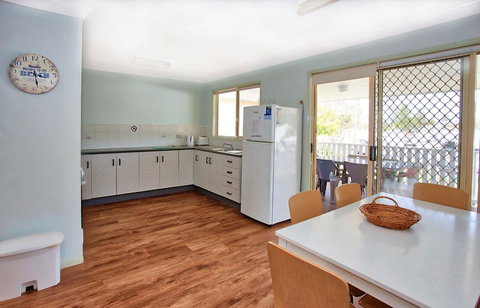 Bimbimbi 2, 11 Willow Street - Darwin Holiday 2