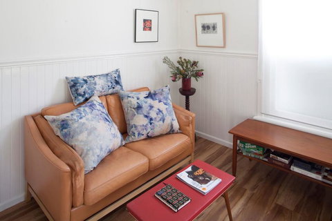 Bird House - Darwin Holiday 1