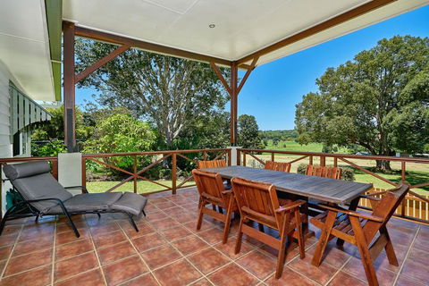 Birds 'n' Bloom Cottages - Darwin Holiday 1