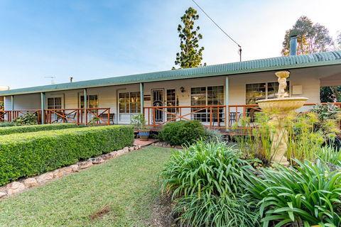 Birds 'n' Bloom Cottages - Darwin Holiday 2