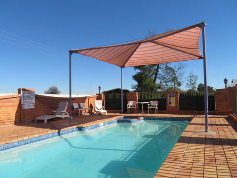 Bishop's Lodge Motor Inn - Darwin Holiday 3