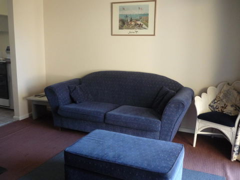Blackheath Holiday Cabins - Darwin Holiday 2