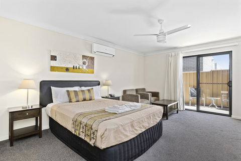 Blackwater Central Motel - Darwin Holiday 0