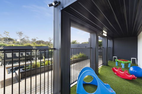 Blairgowrie Oasis Luxury Retreat With Spa,pool, Fireplace, Golf Putting Green - Darwin Holiday 3