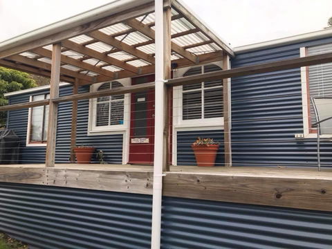 Blossoms On The Bay - Nubeena - Darwin Holiday 3