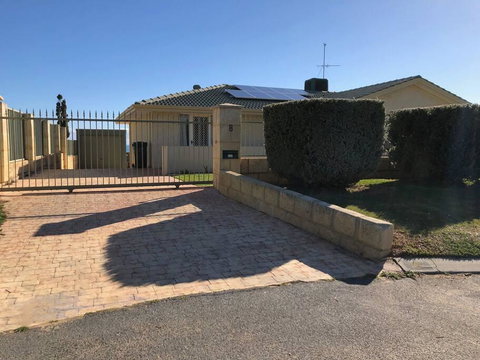 Blue Bay Beach Getaway - Darwin Holiday 3