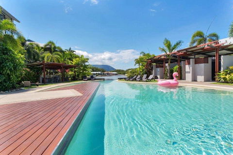 Blue Lagoon Lakeside Apartment - Darwin Holiday 0
