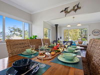 Blue Waters Cottage - 120m to Jervis Bay