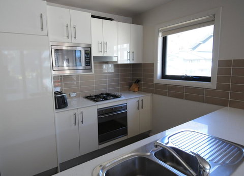 Blues Air 3 - Darwin Holiday 1