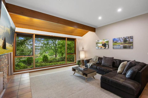 The Nook - Darwin Holiday 2