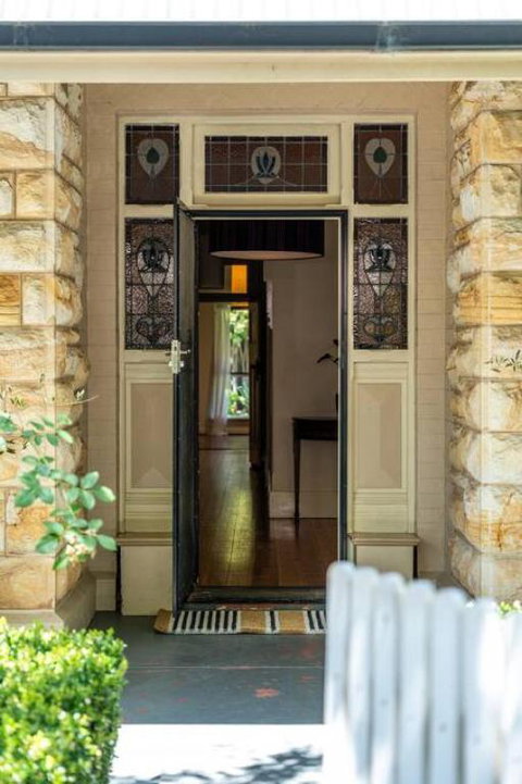 The Oxford Hyde Park 4BR Cottage - Darwin Holiday 3