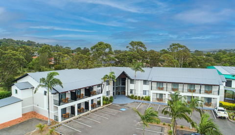 Warners At The Bay - Darwin Holiday 0