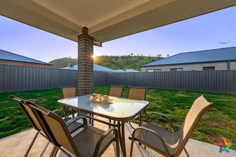 Wodonga Riverside Stay - Darwin Holiday 3